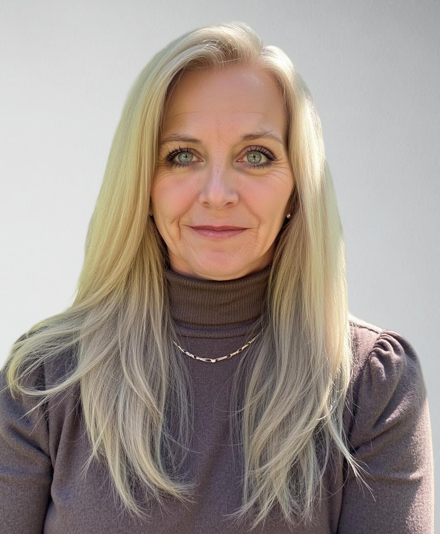 Deanna Hodnicki, APRN